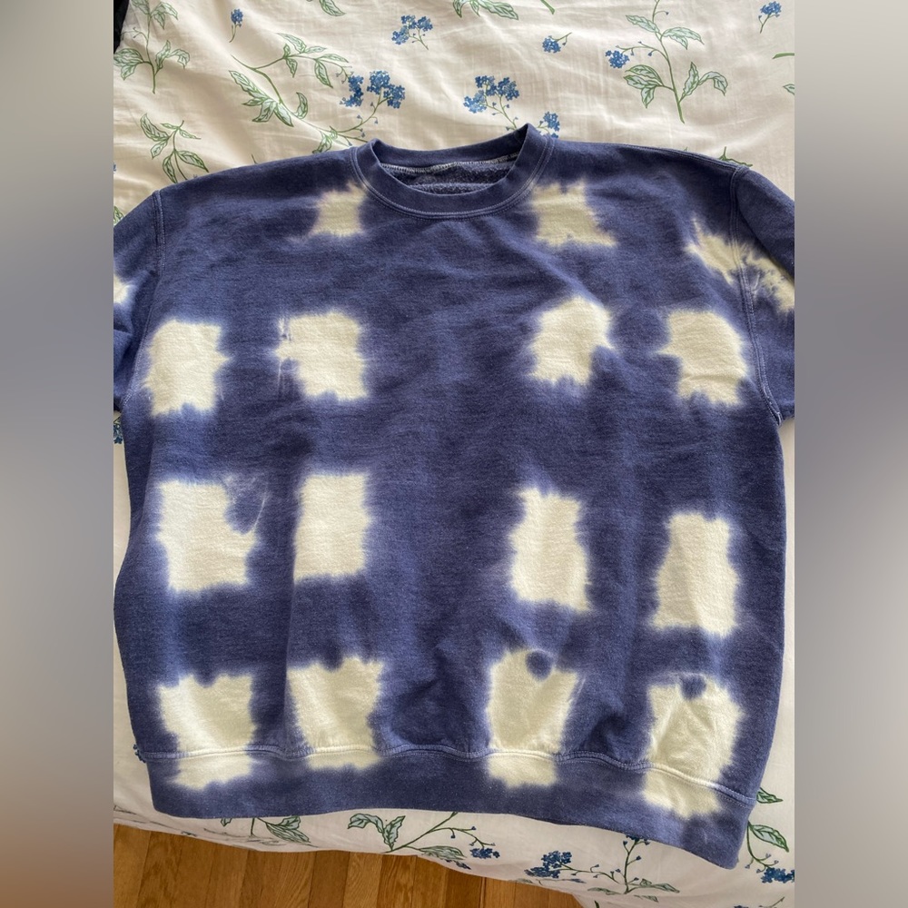 Urban outfitters crewneck